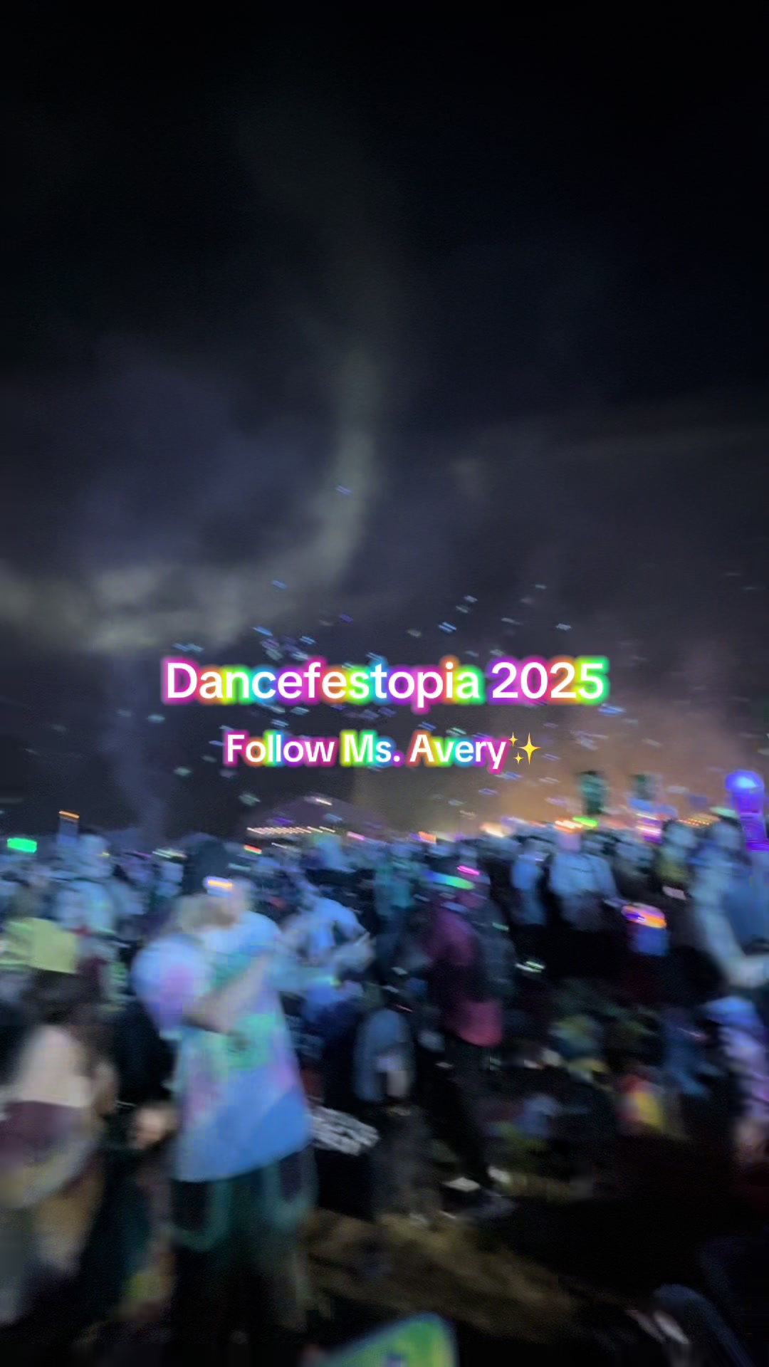 @Ms. Avery | LIVE Vlog💘