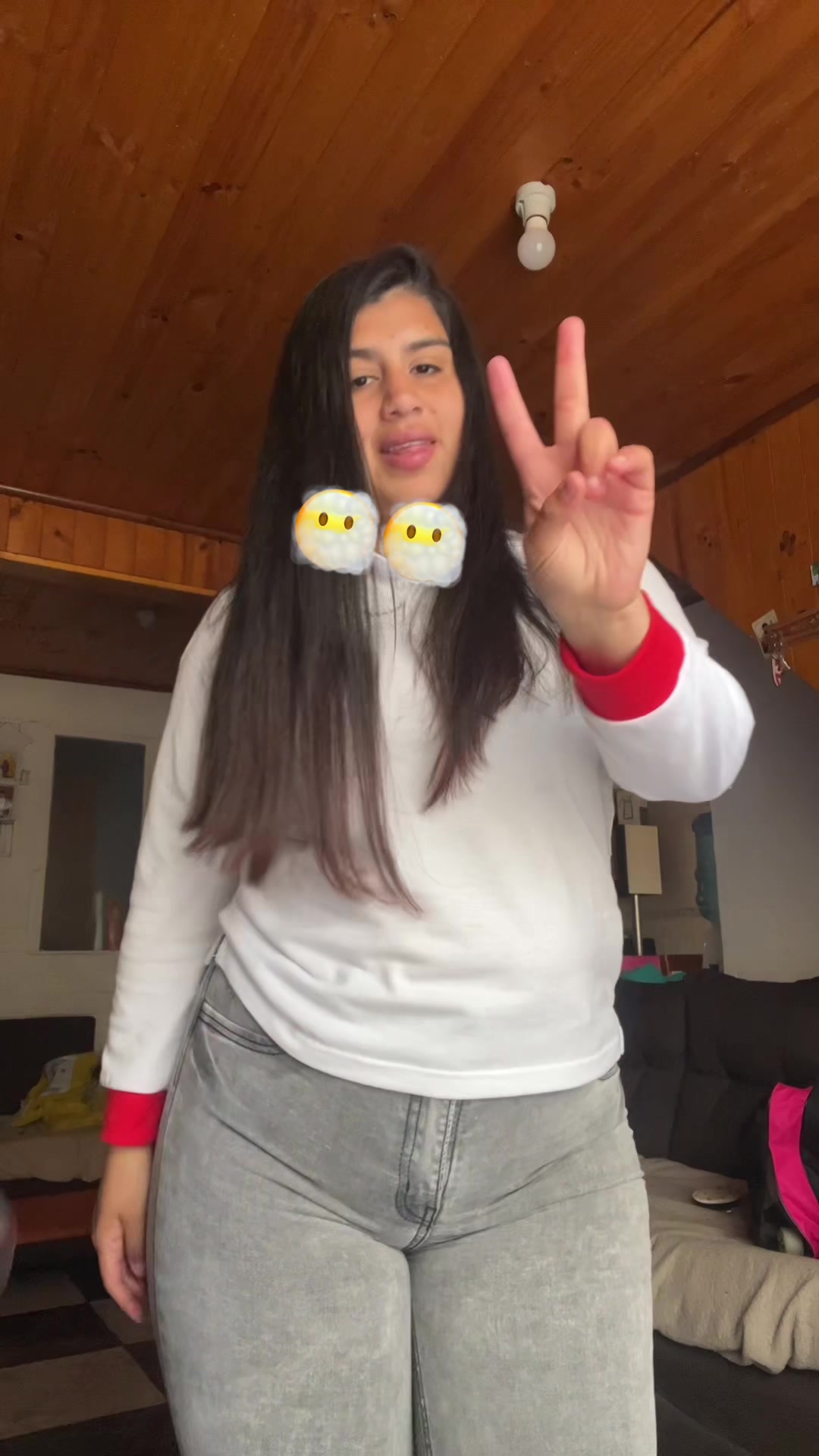 @renata_caceres_17