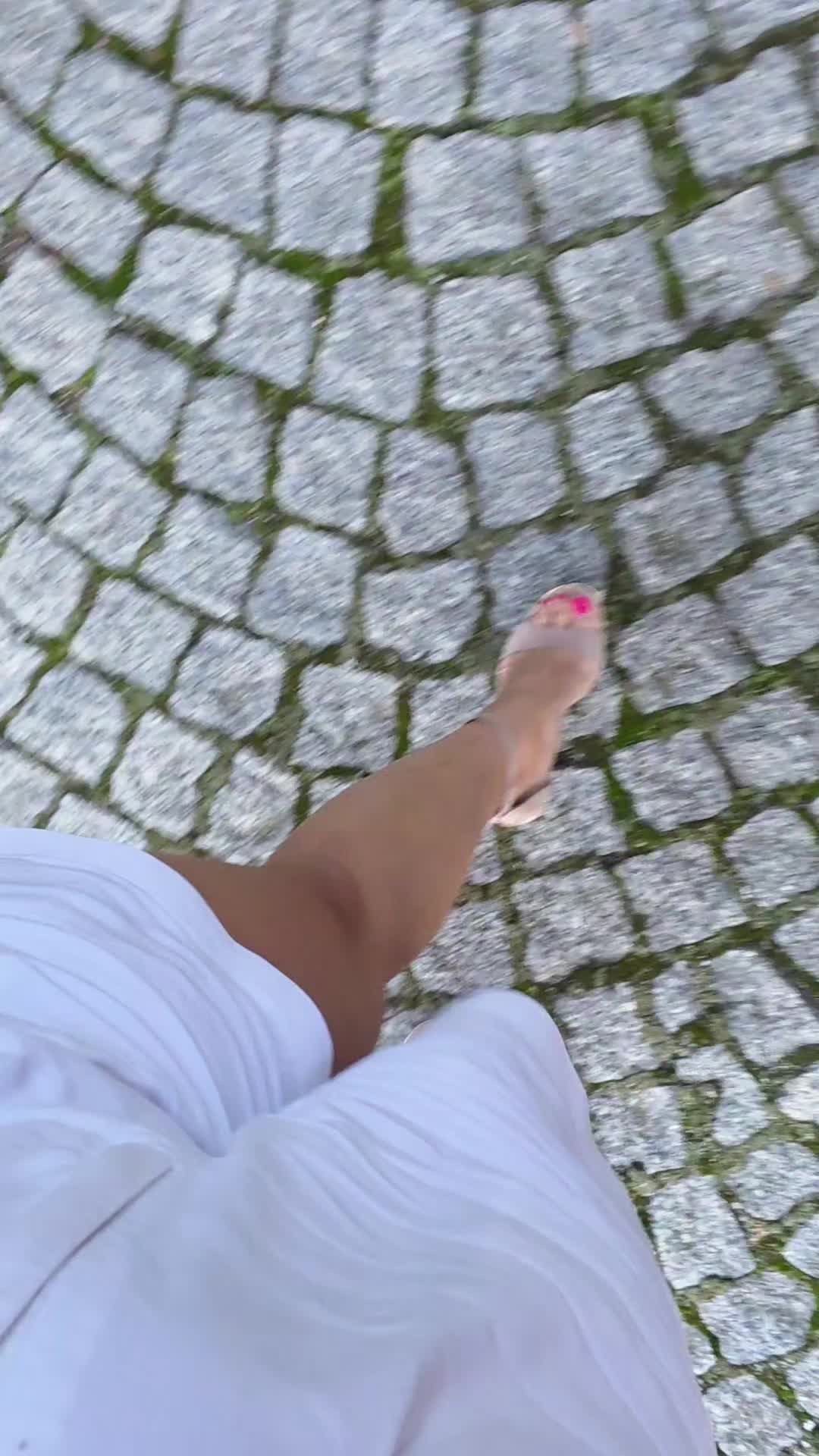 @Paula