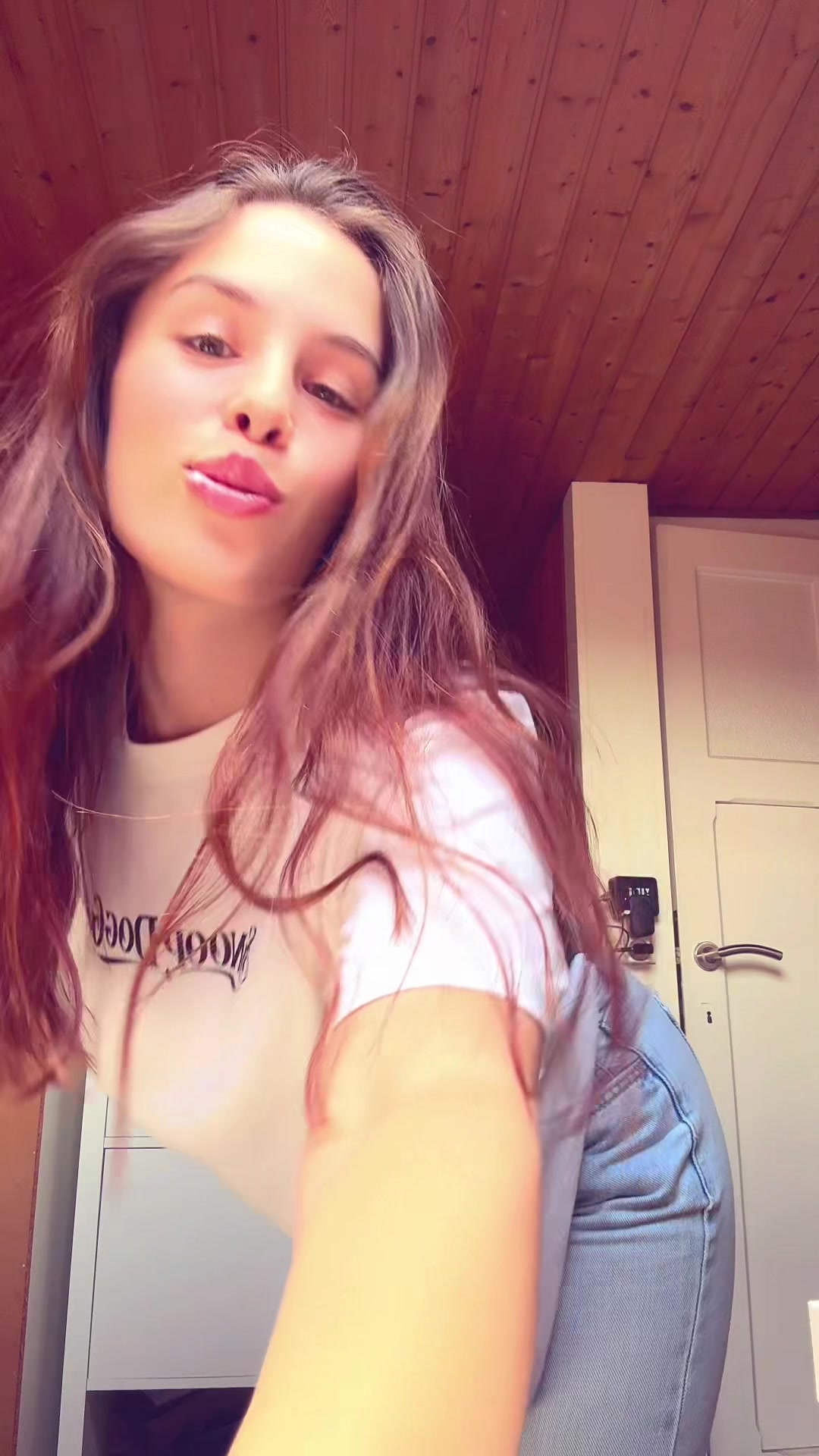 @K.