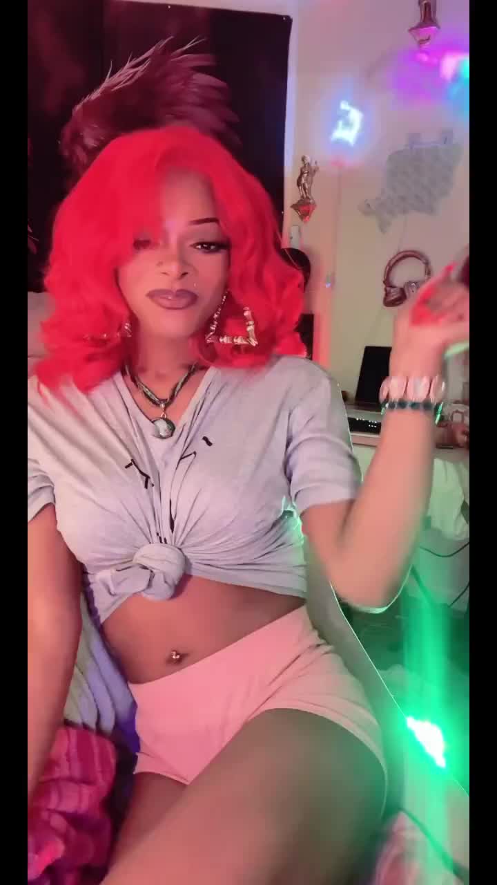 @๐Lady Knite๐