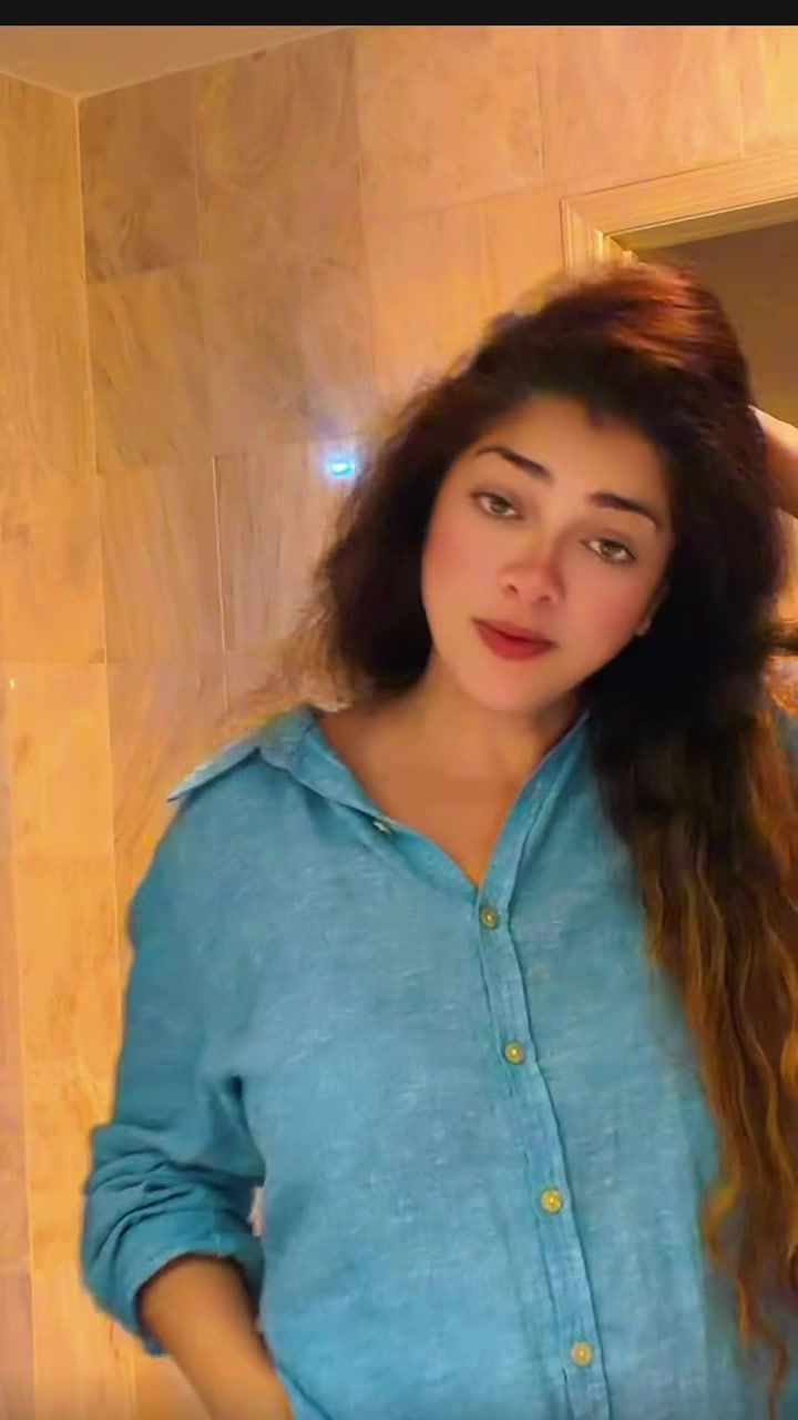 @Mayuri Dhaval Gandhi