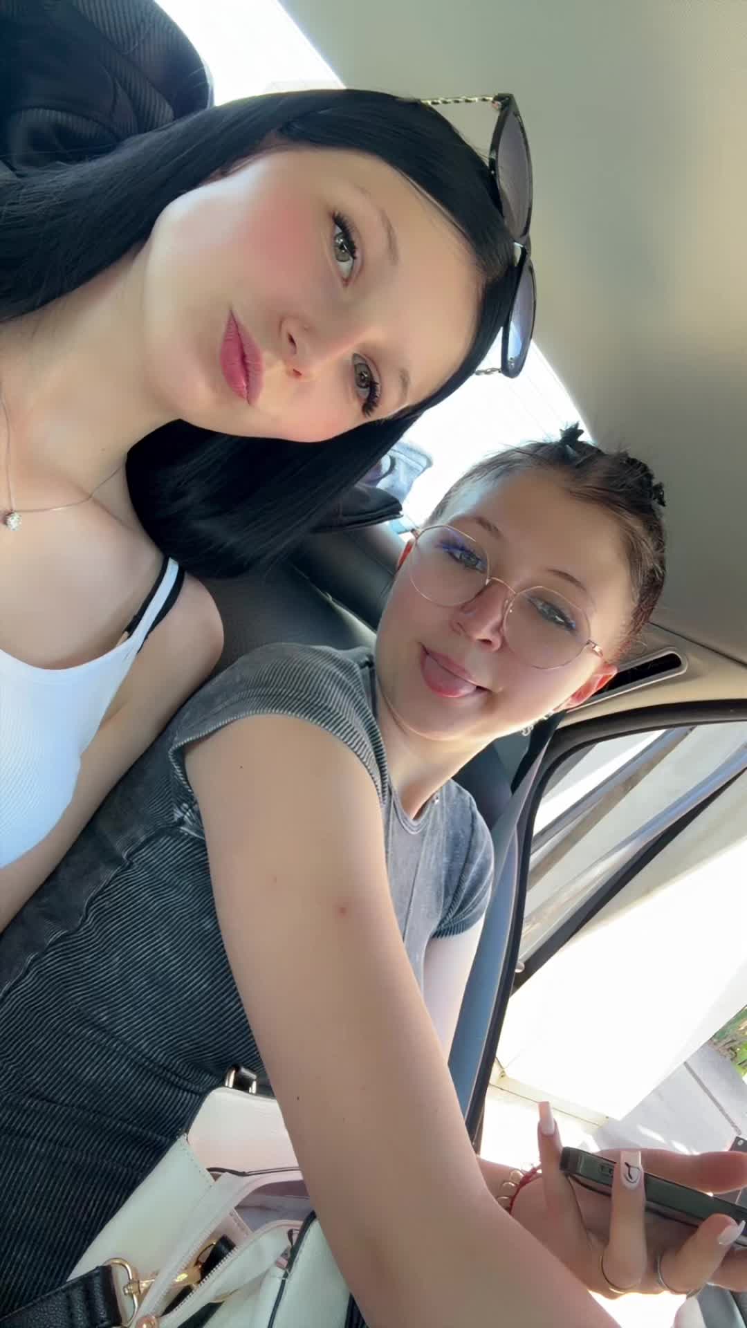 @leonye_iulian