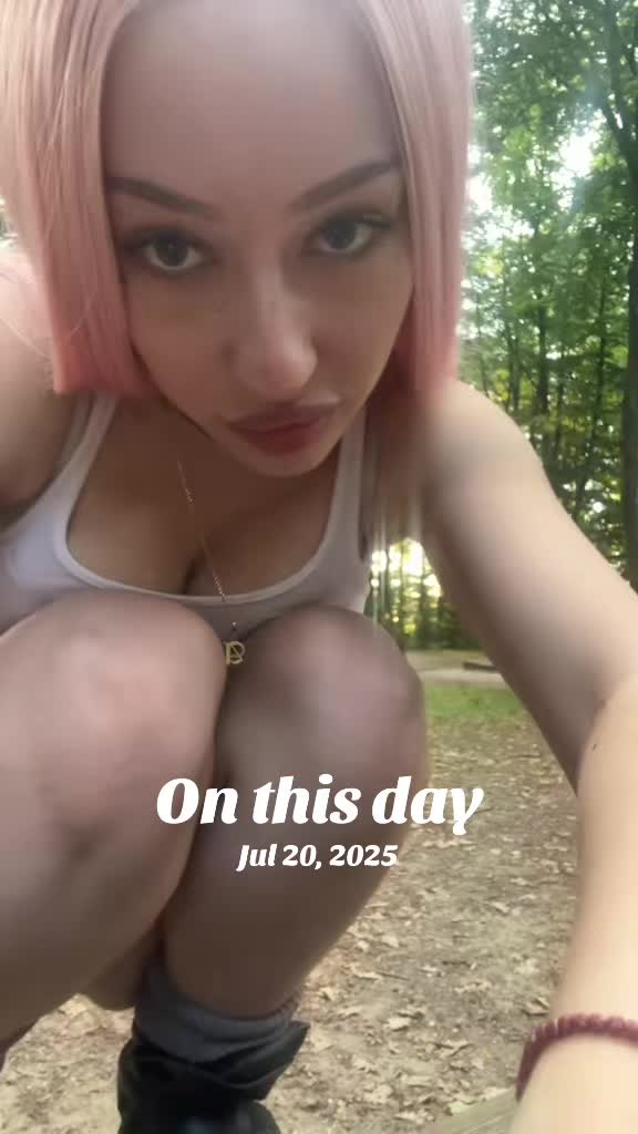 @hellcazlookneon