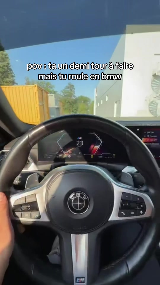 @Dark_m240i