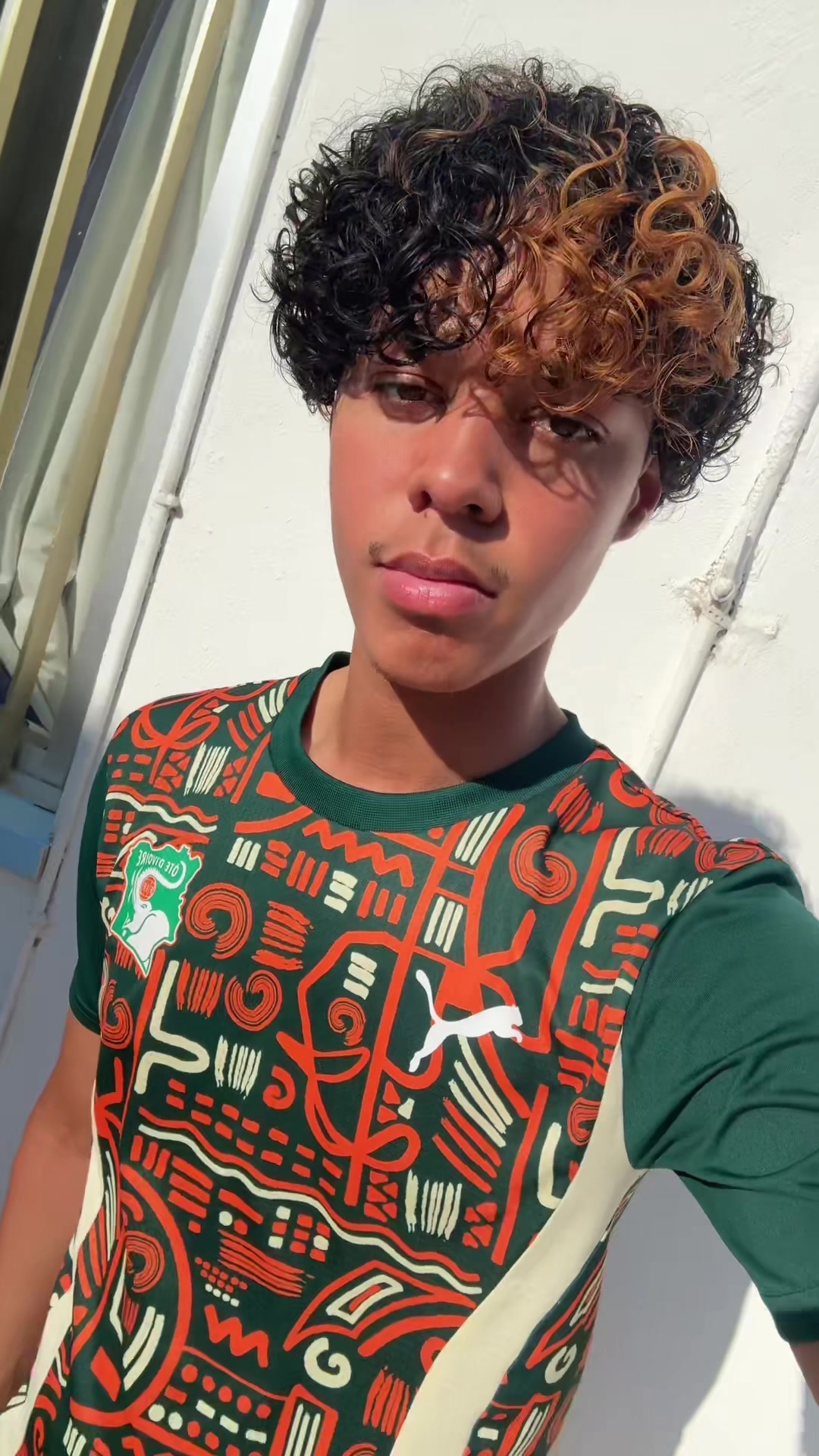 @userl2 👤