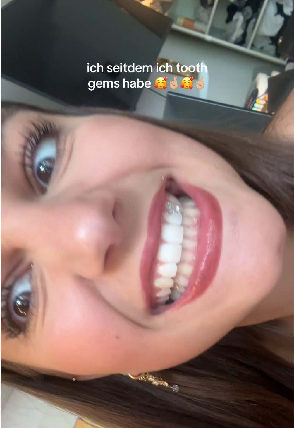 @myrisandrina