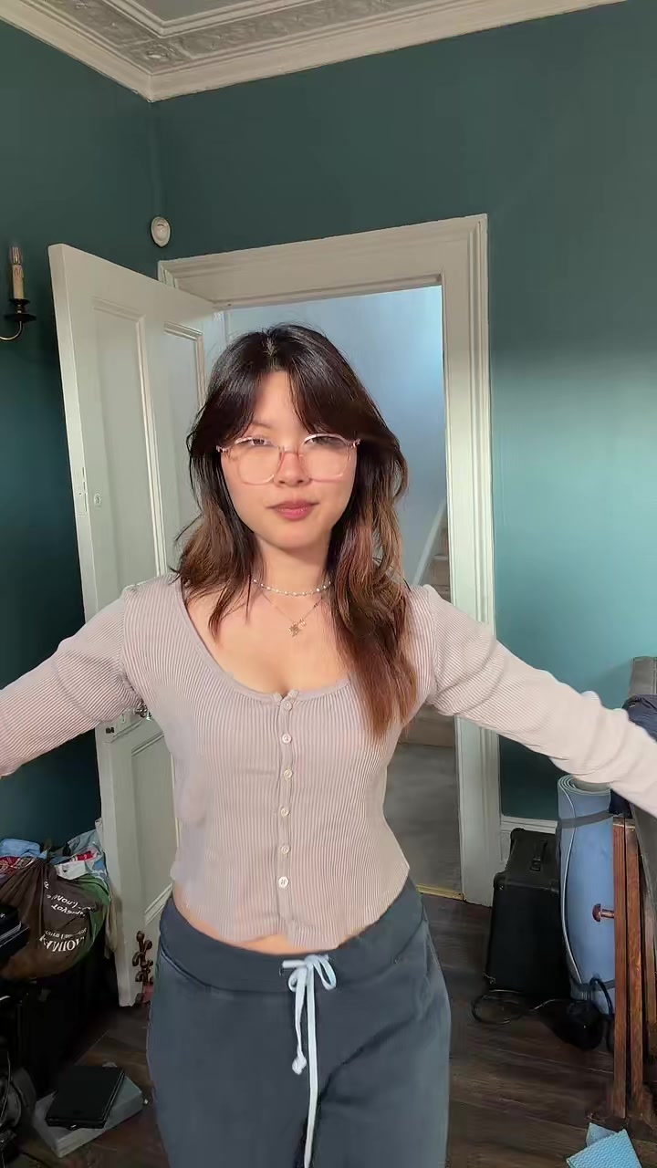 @twitch.tv/nekoxsama