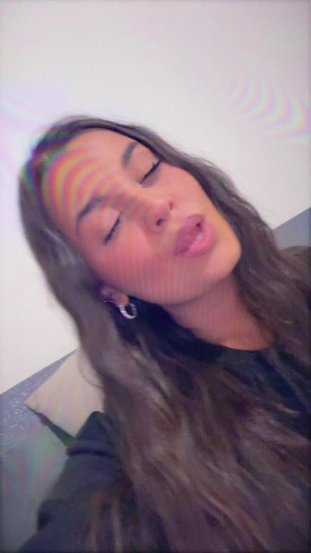 @v&igrave;