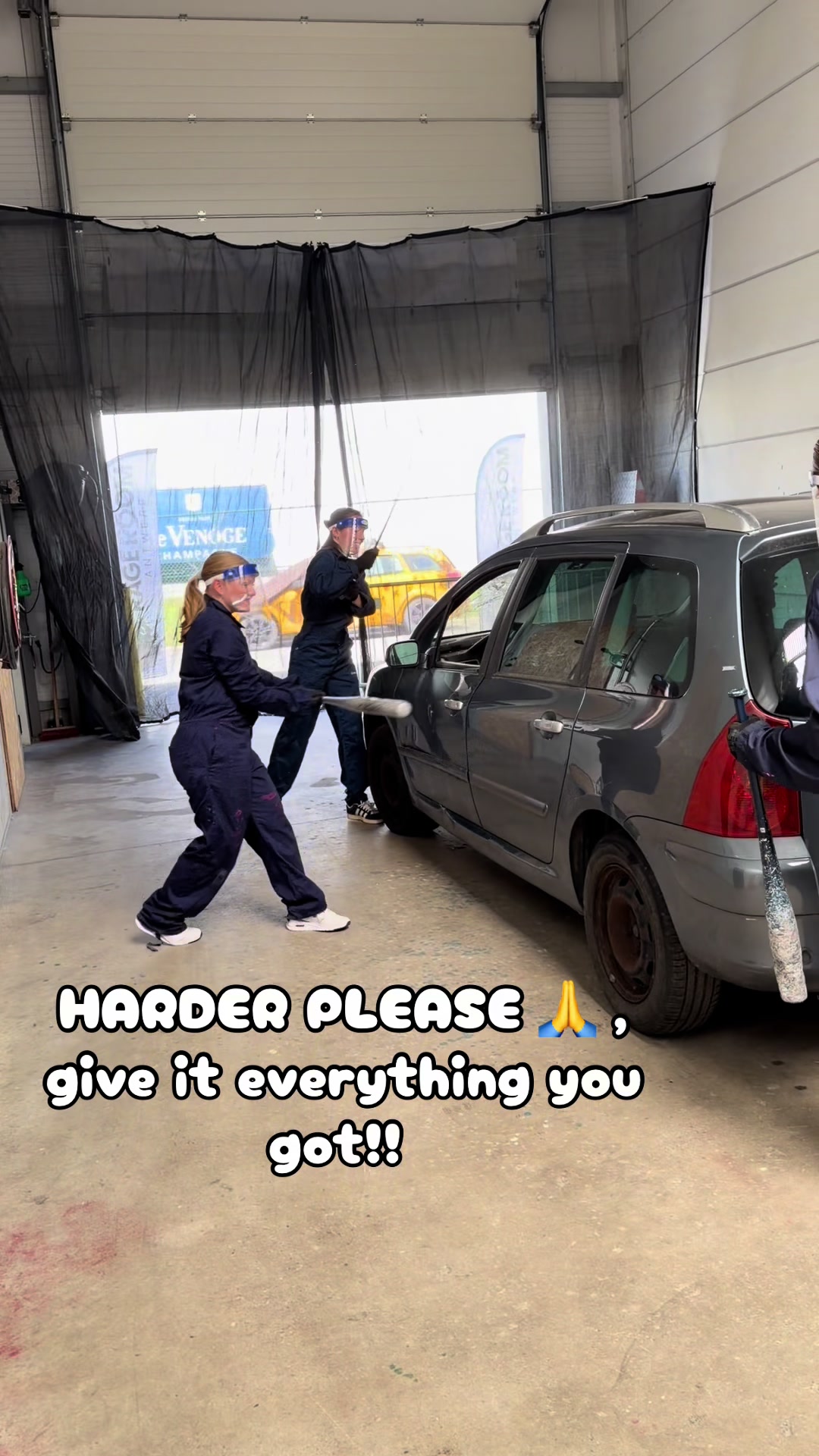 @rageroomantwerp