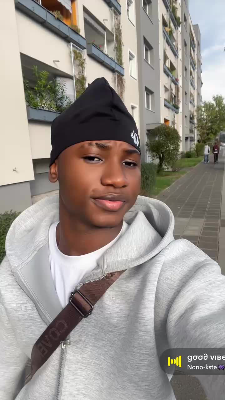 @Chouchou des nana🌟🇩🇪