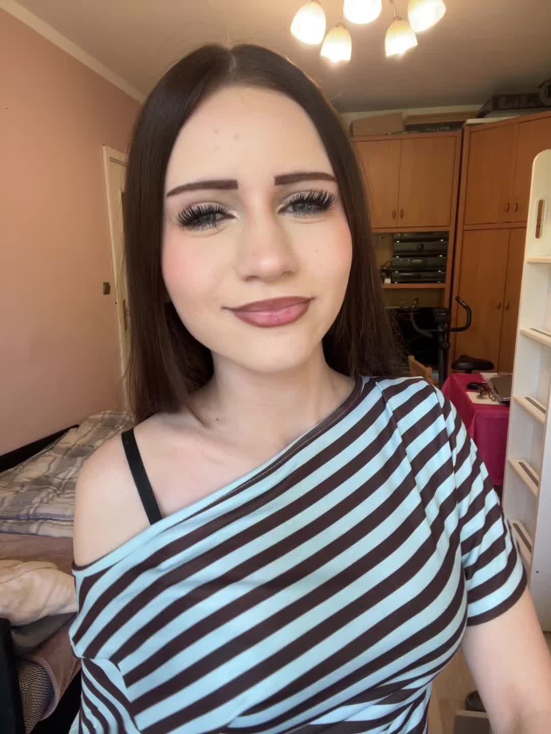 @lenkaa