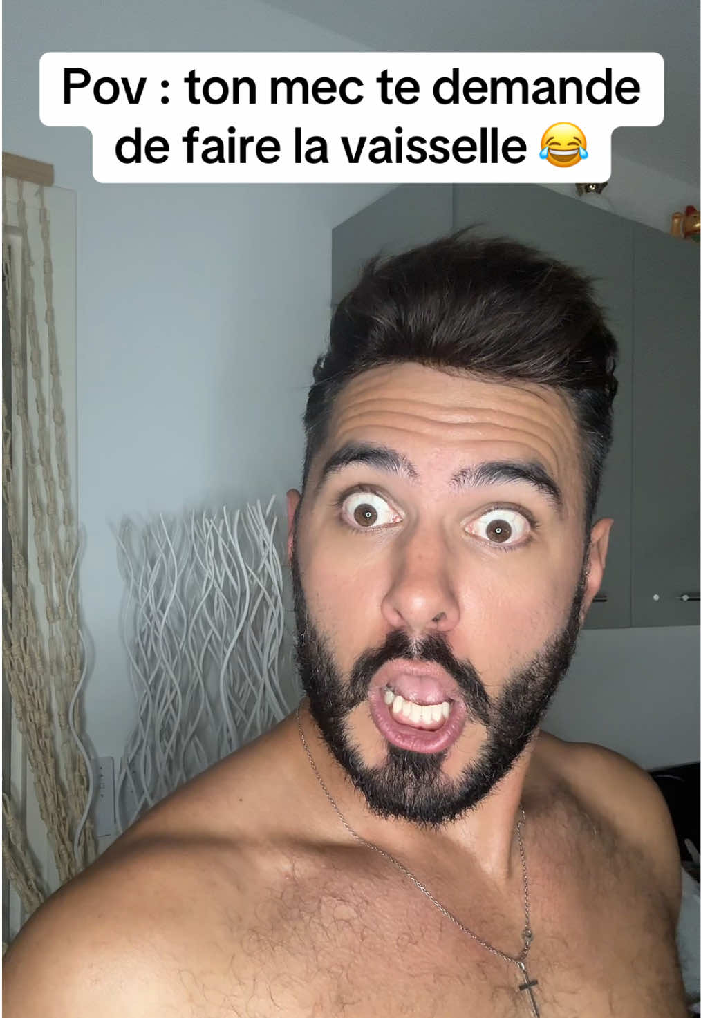 @Robertino