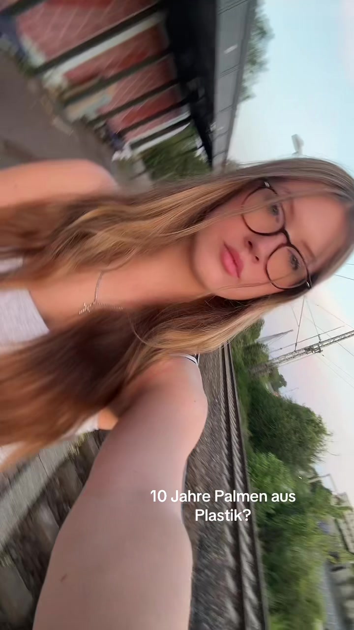 @Angelina