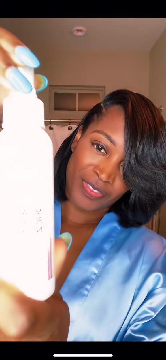 @Toya | by L. Jones Hair CEO