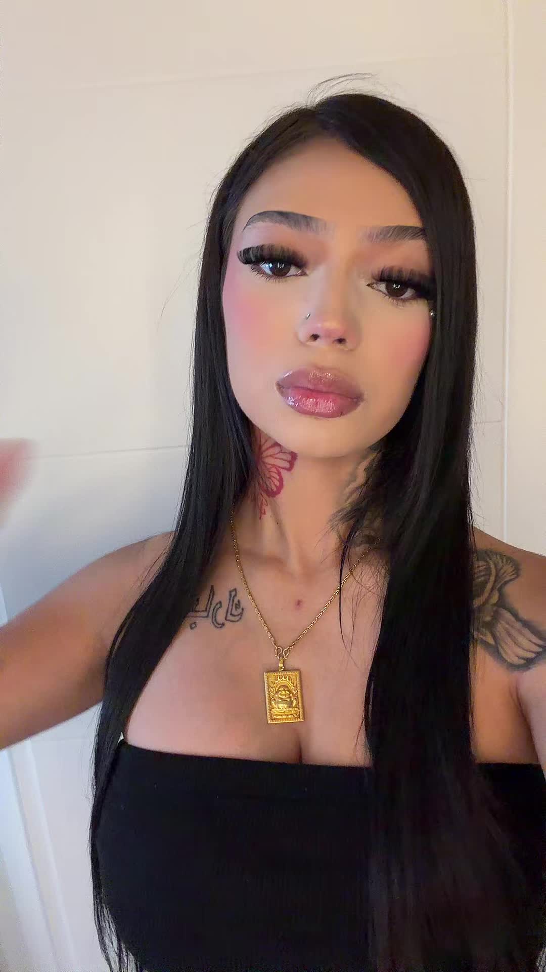@Aysslin
