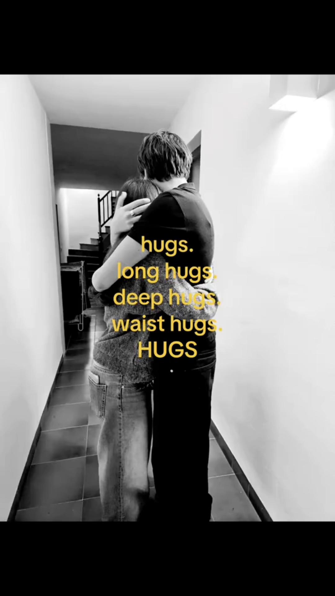@Couple cute moment