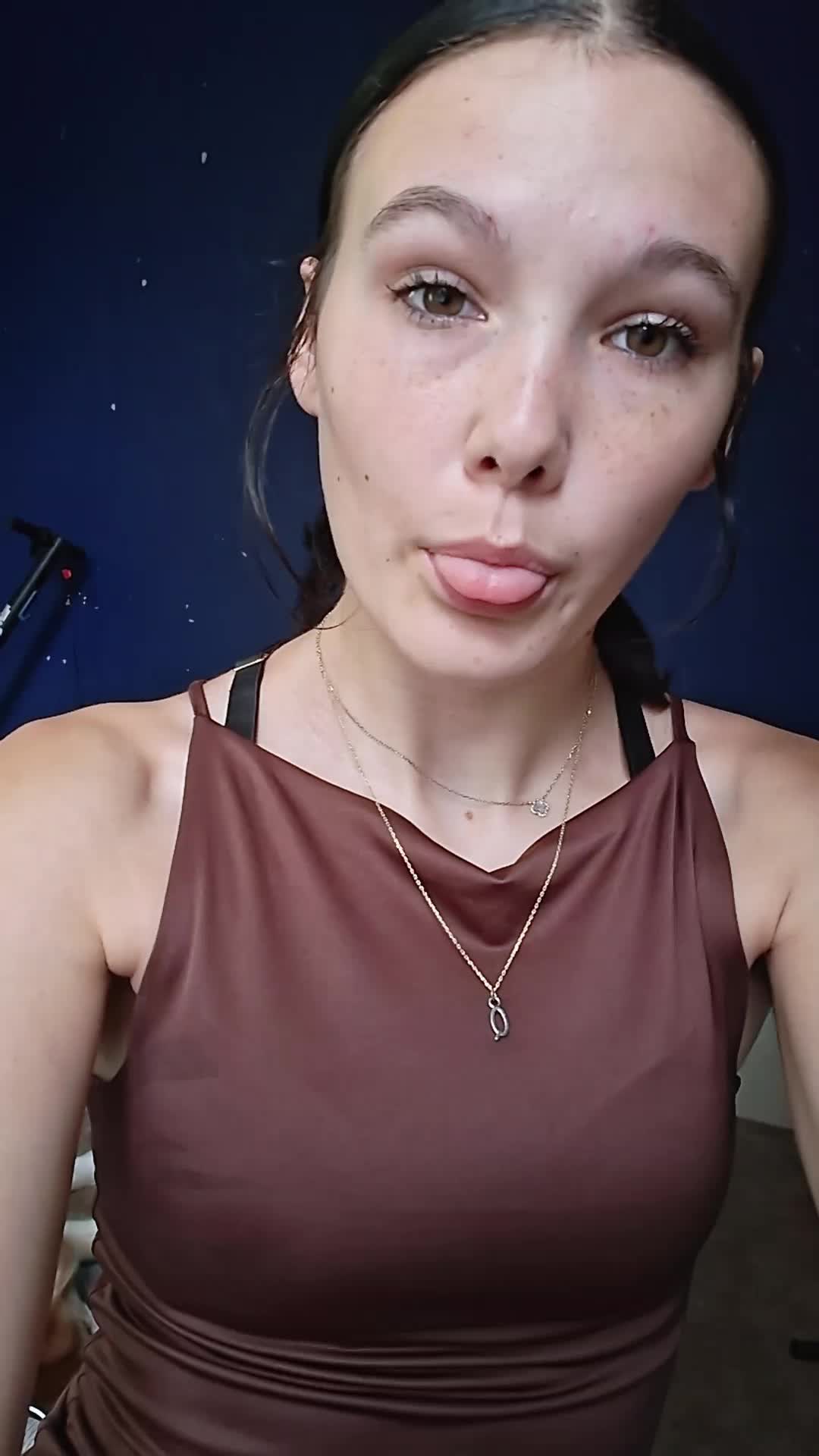 @Cat🤑