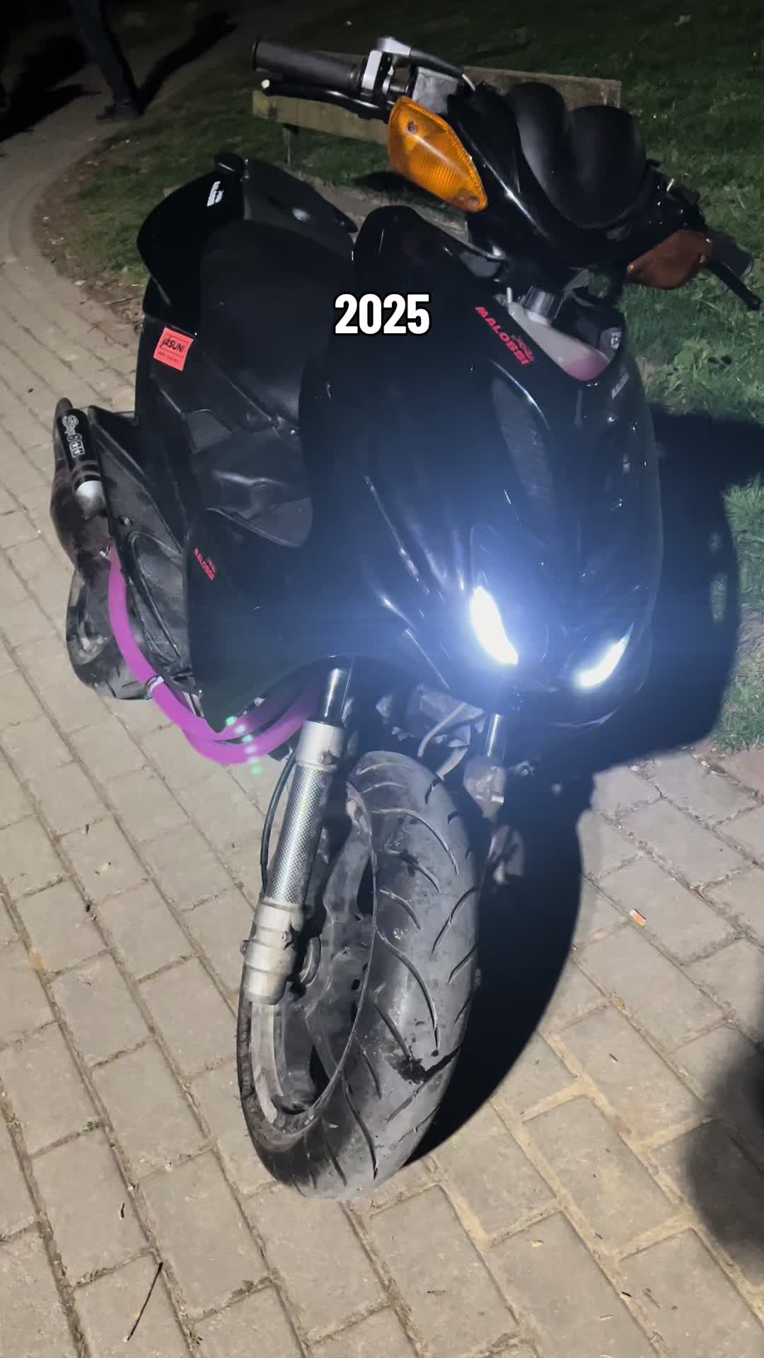 @Scooter Hub MK