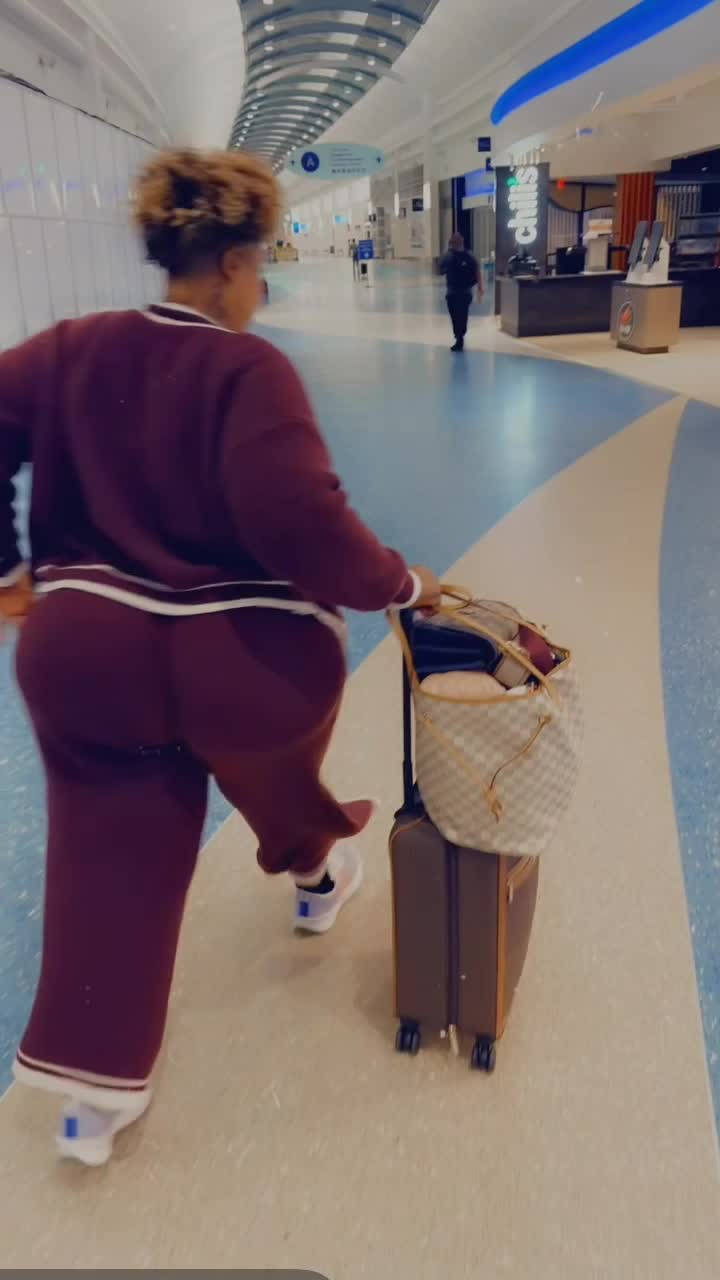 @Vicky&ensp;🙏🏾💕💃🏾🇺🇸