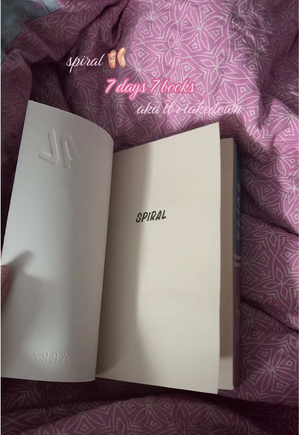 @loreen ๐ | Booktok