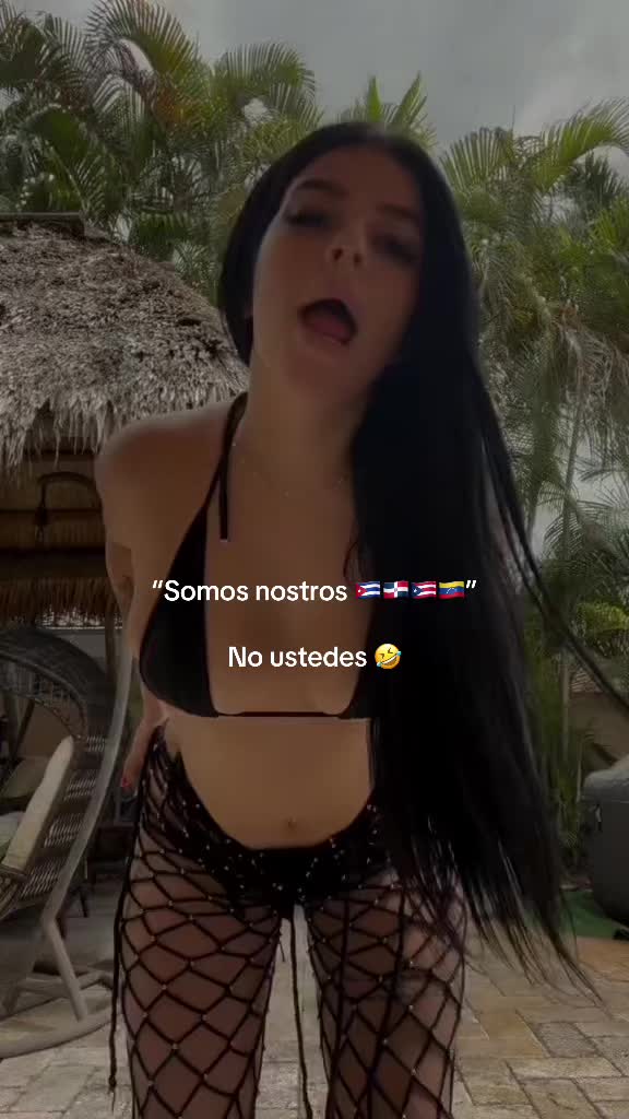 @penelope casanola