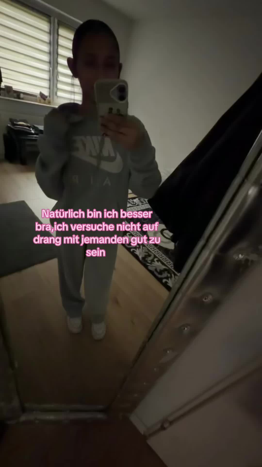 @Angi47