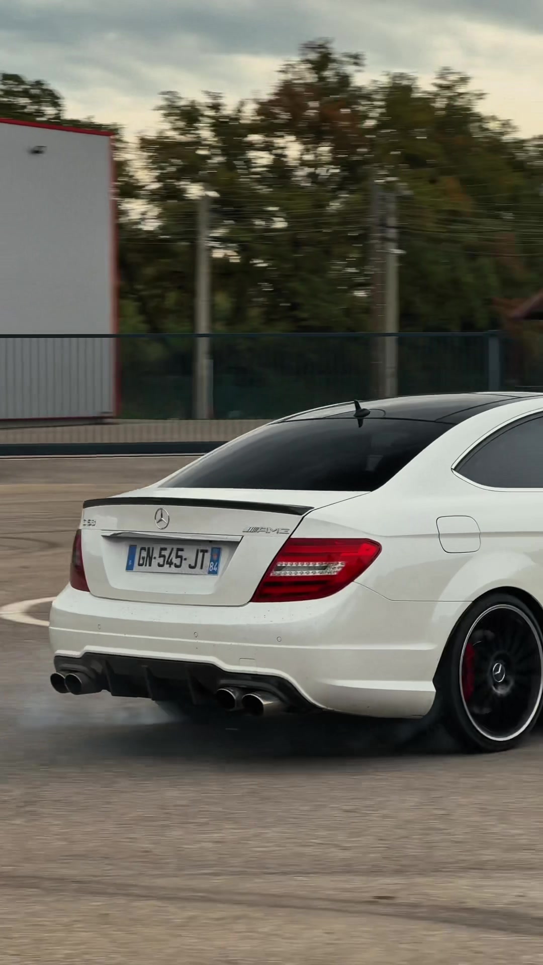 @Tom 🏎️