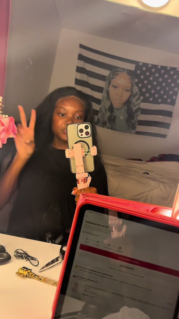 @itsoneshaprivee