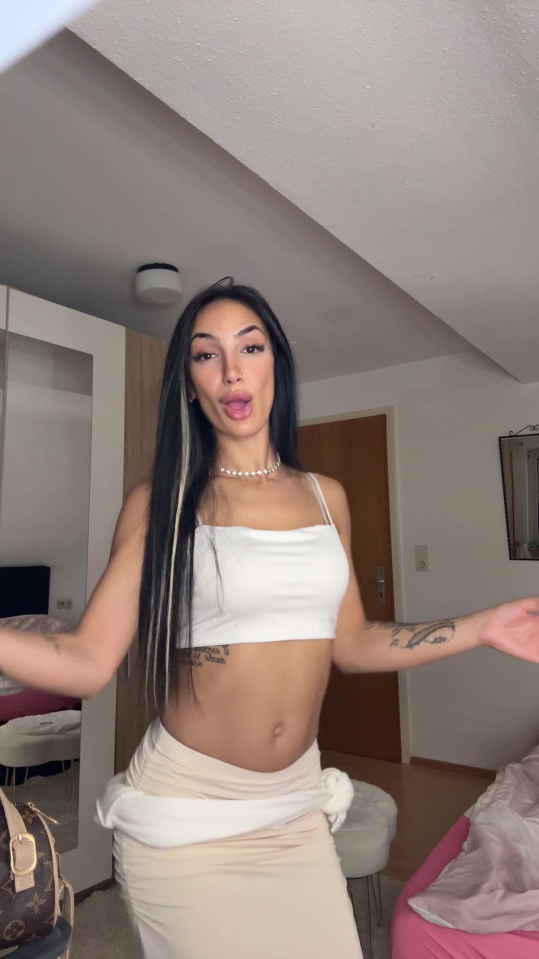 @Jenny
