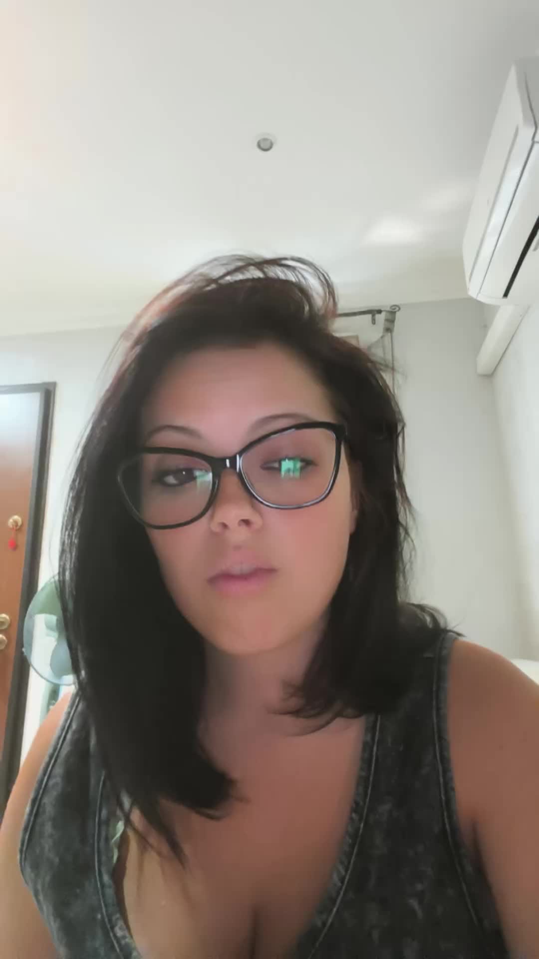 @Simona