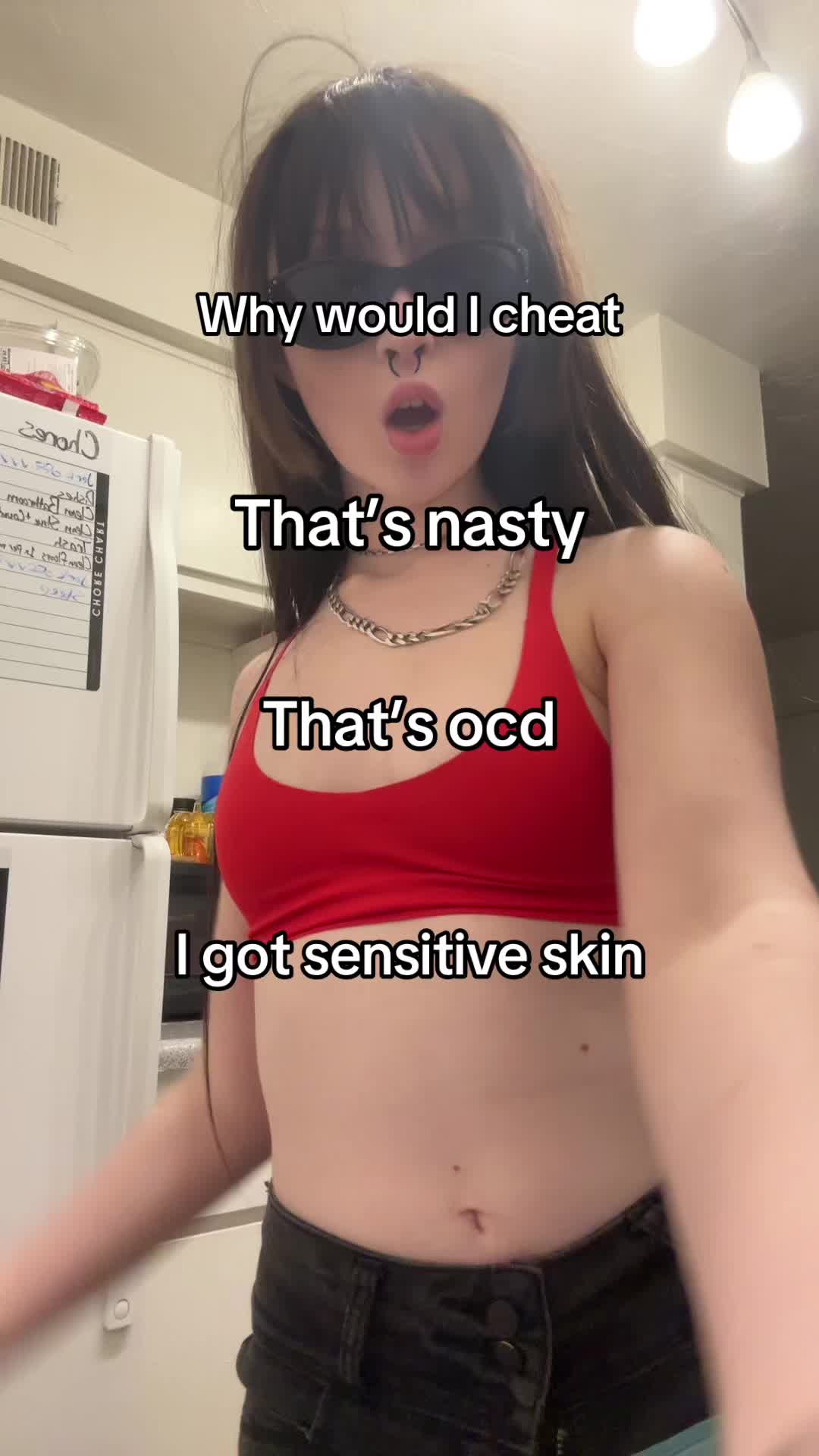 @chloe