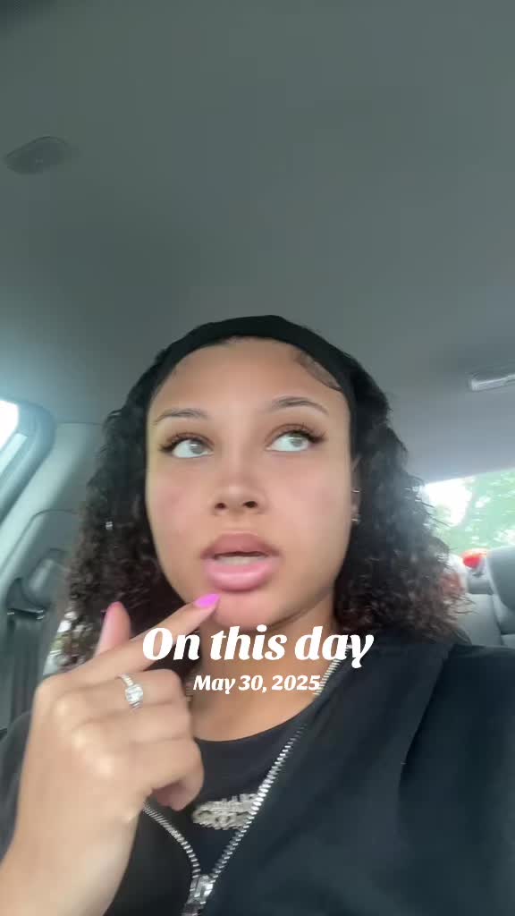 @KeepingupwithAdrii🫦