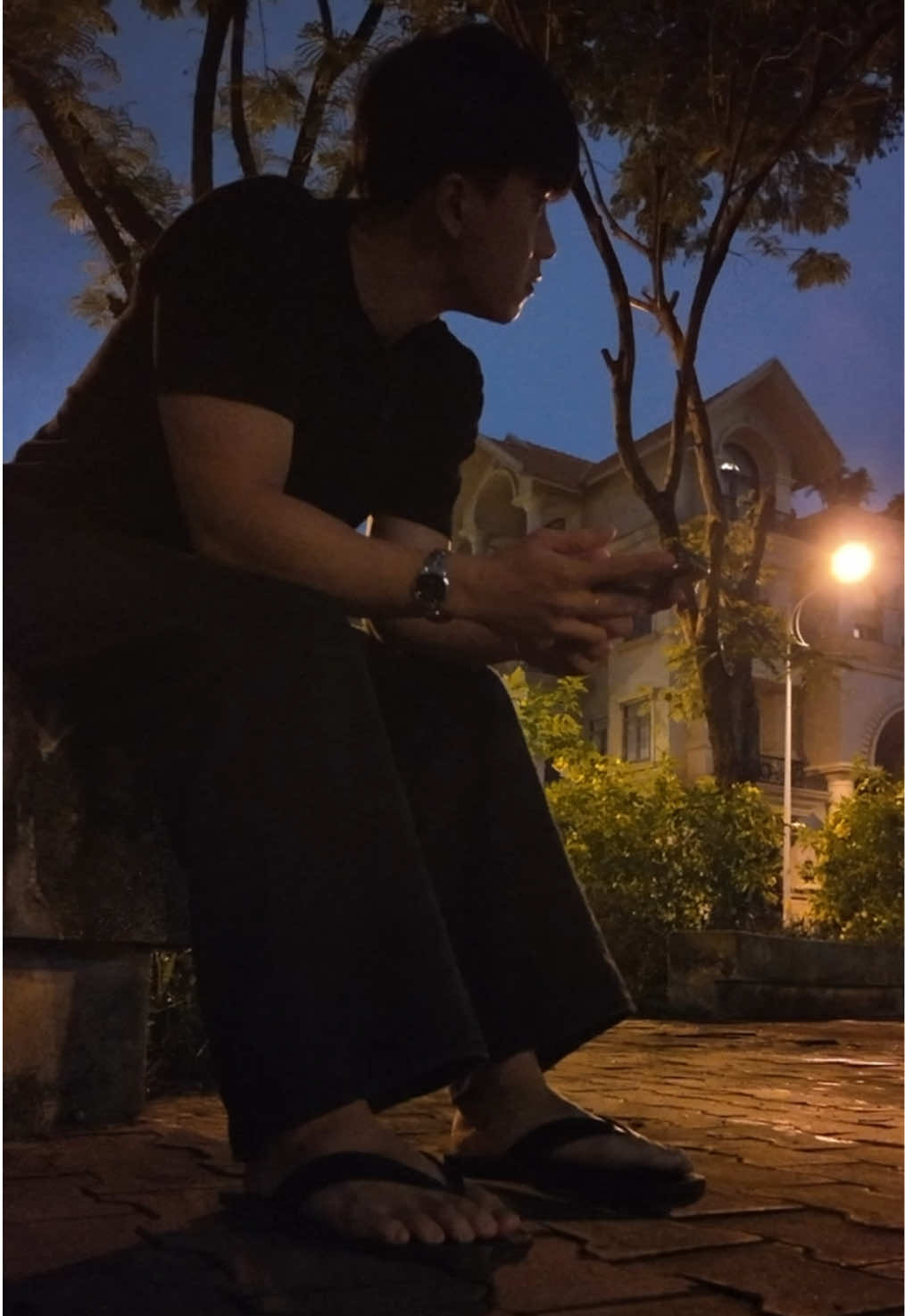 @Độc thân kiếm tiền cưới zợ