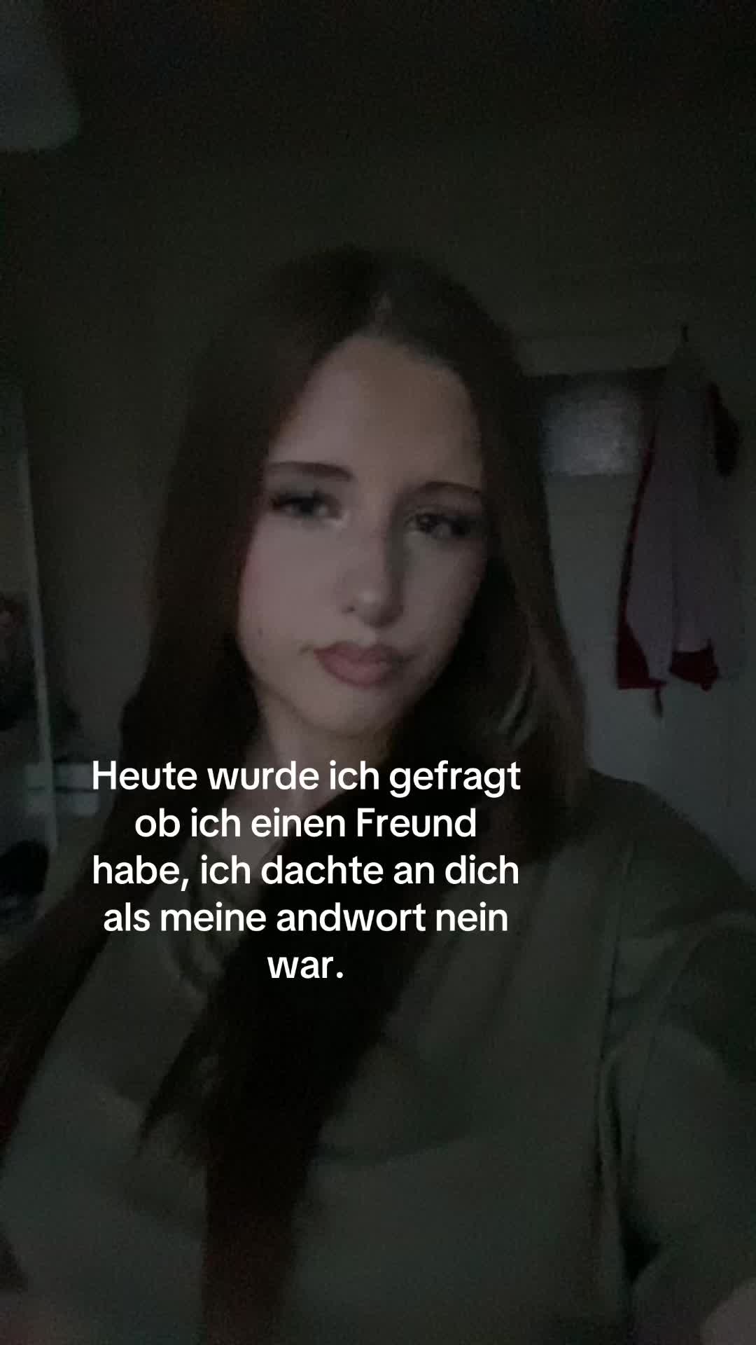 @𝒻