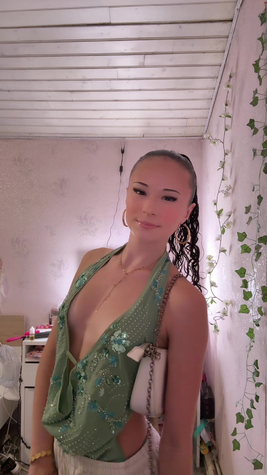 @𝑳𝑨𝑼𝑹𝑨𝑨💋
