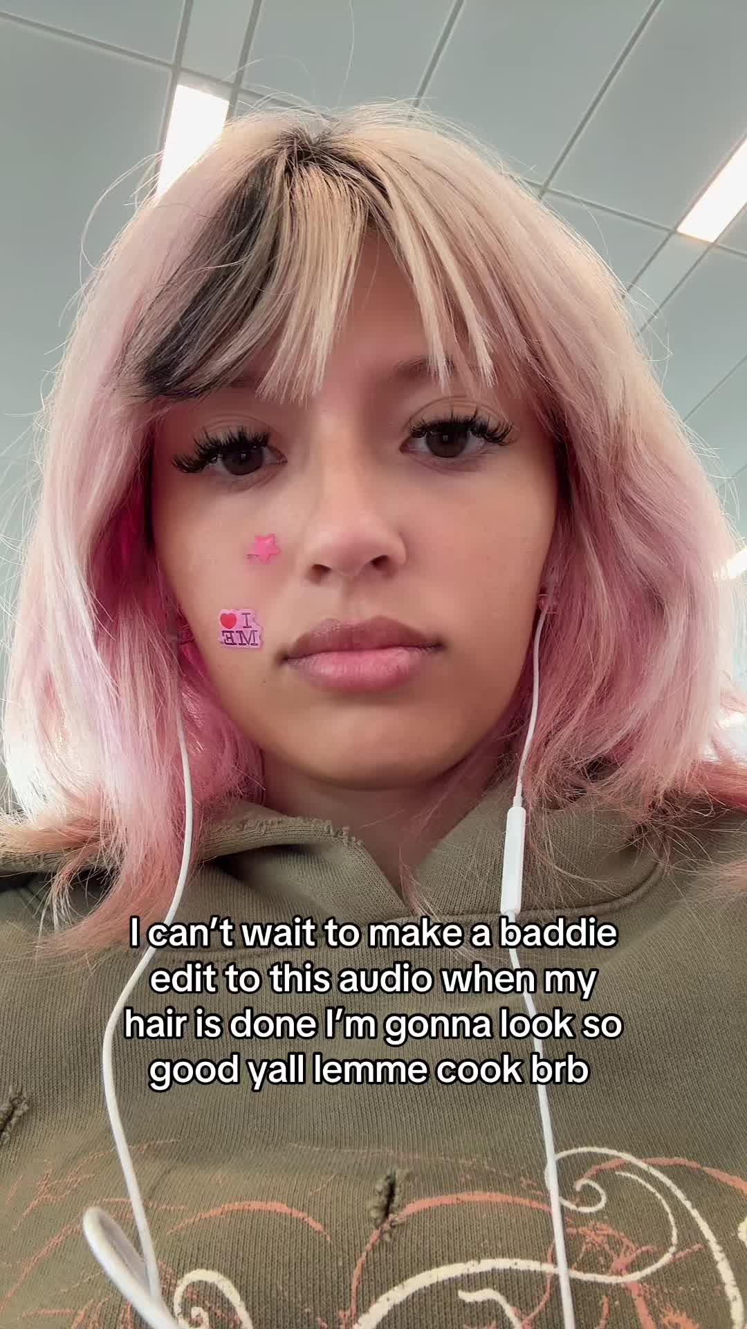@bald freak baddie