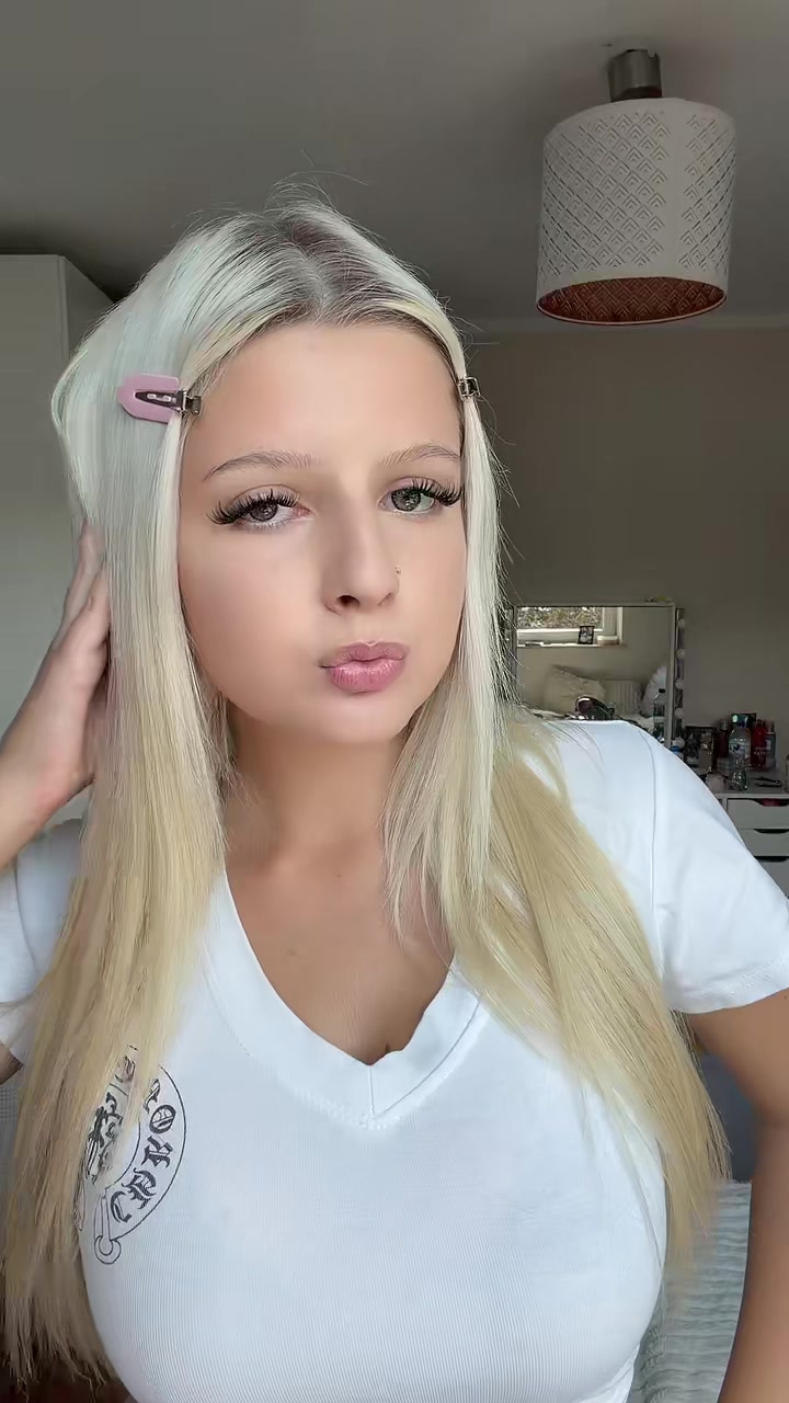 @𝐄𝐦𝐢𝐥𝐢𝐚