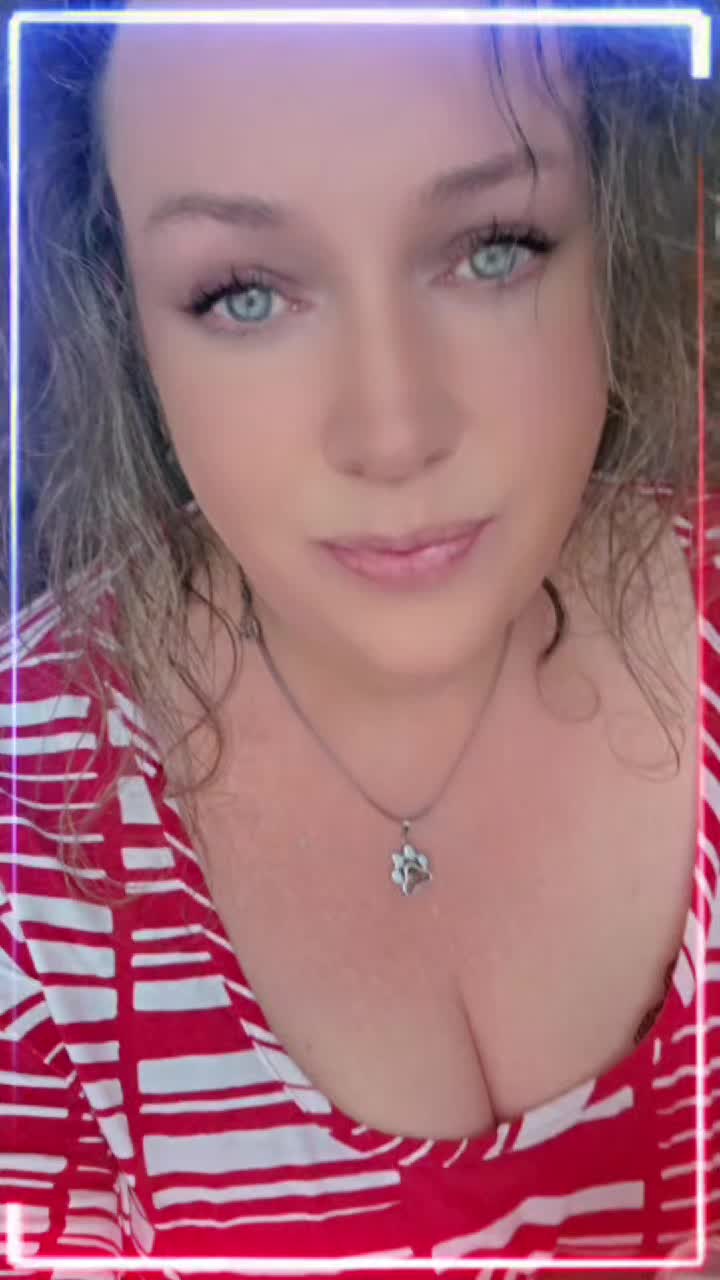 @Heidi 💜🖤