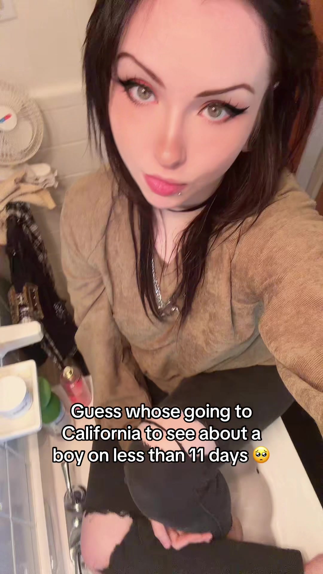 @Emma 🦇