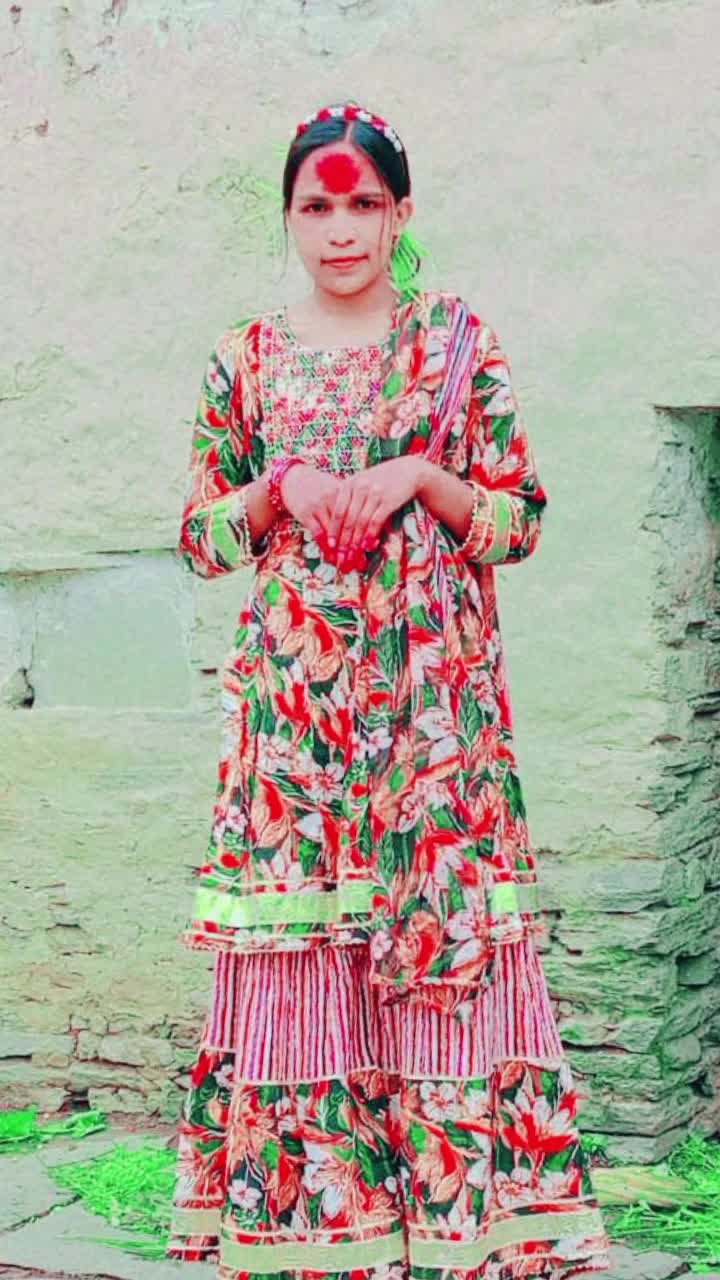@user779853242
