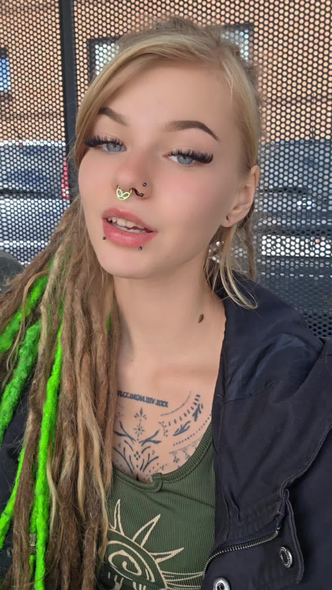 @toni_flowDark