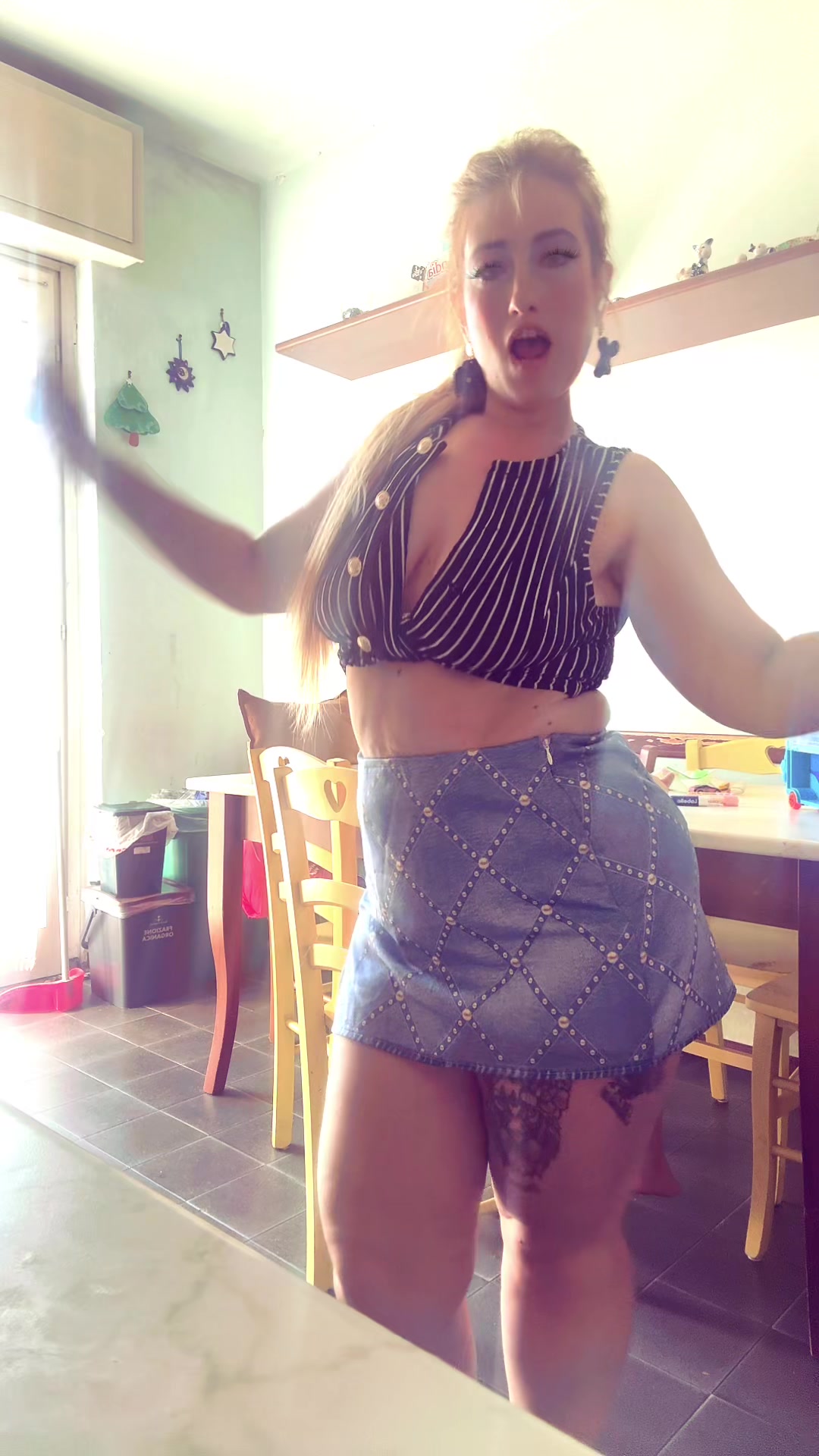 @Bambola89