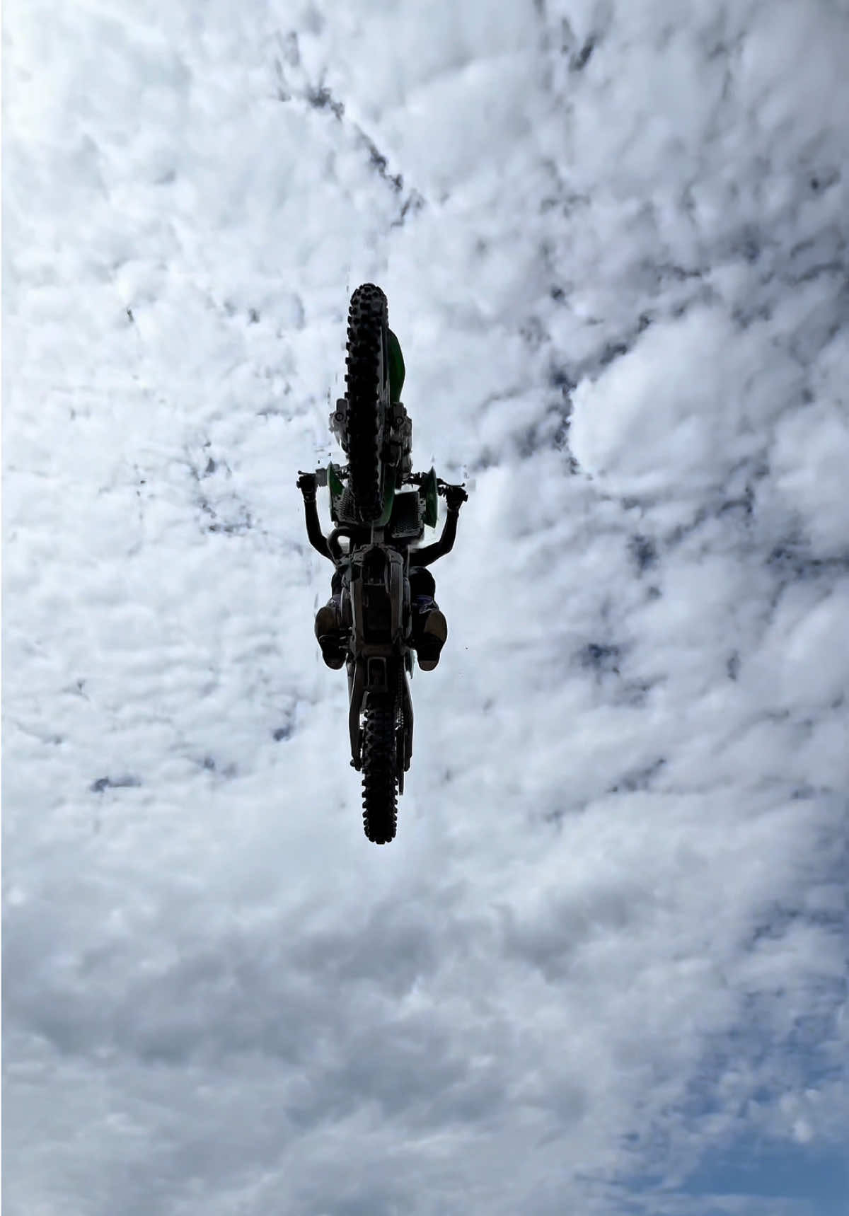 @Kawasaki_7_MX