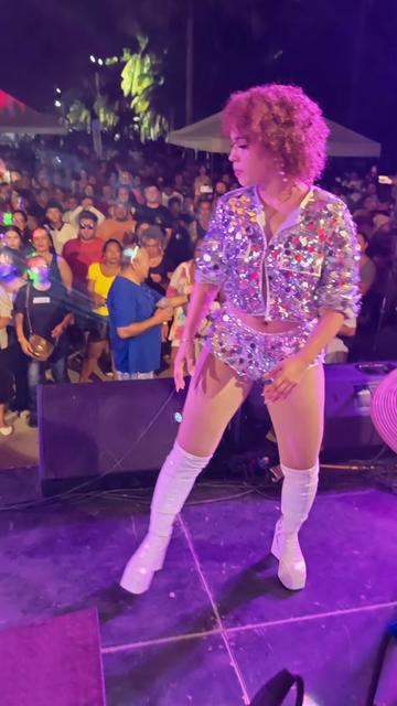 @Chicas Rolands Oficial