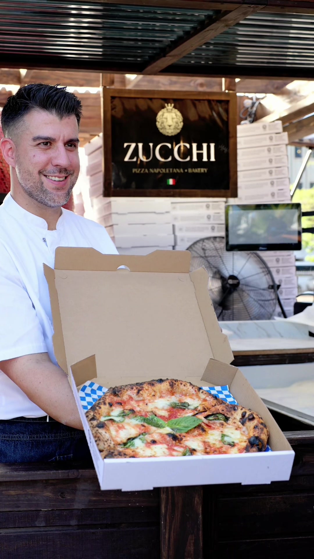 @Zucchi Pizza