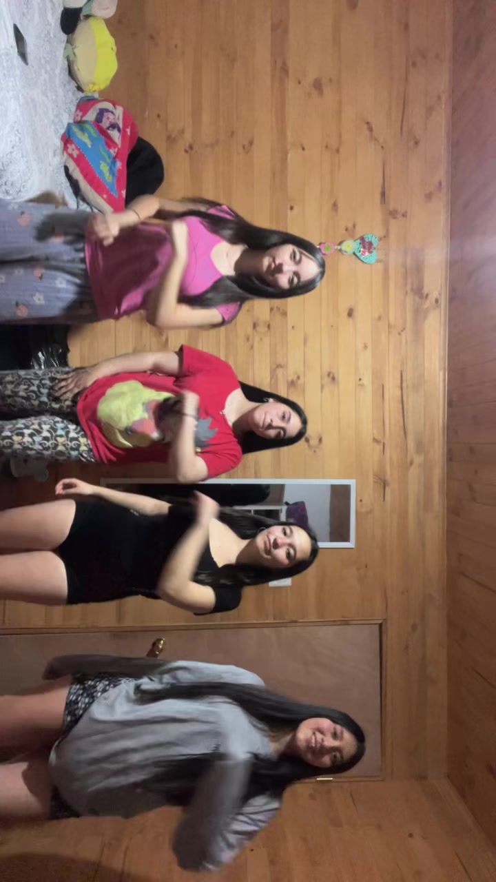 @las chicas lokas