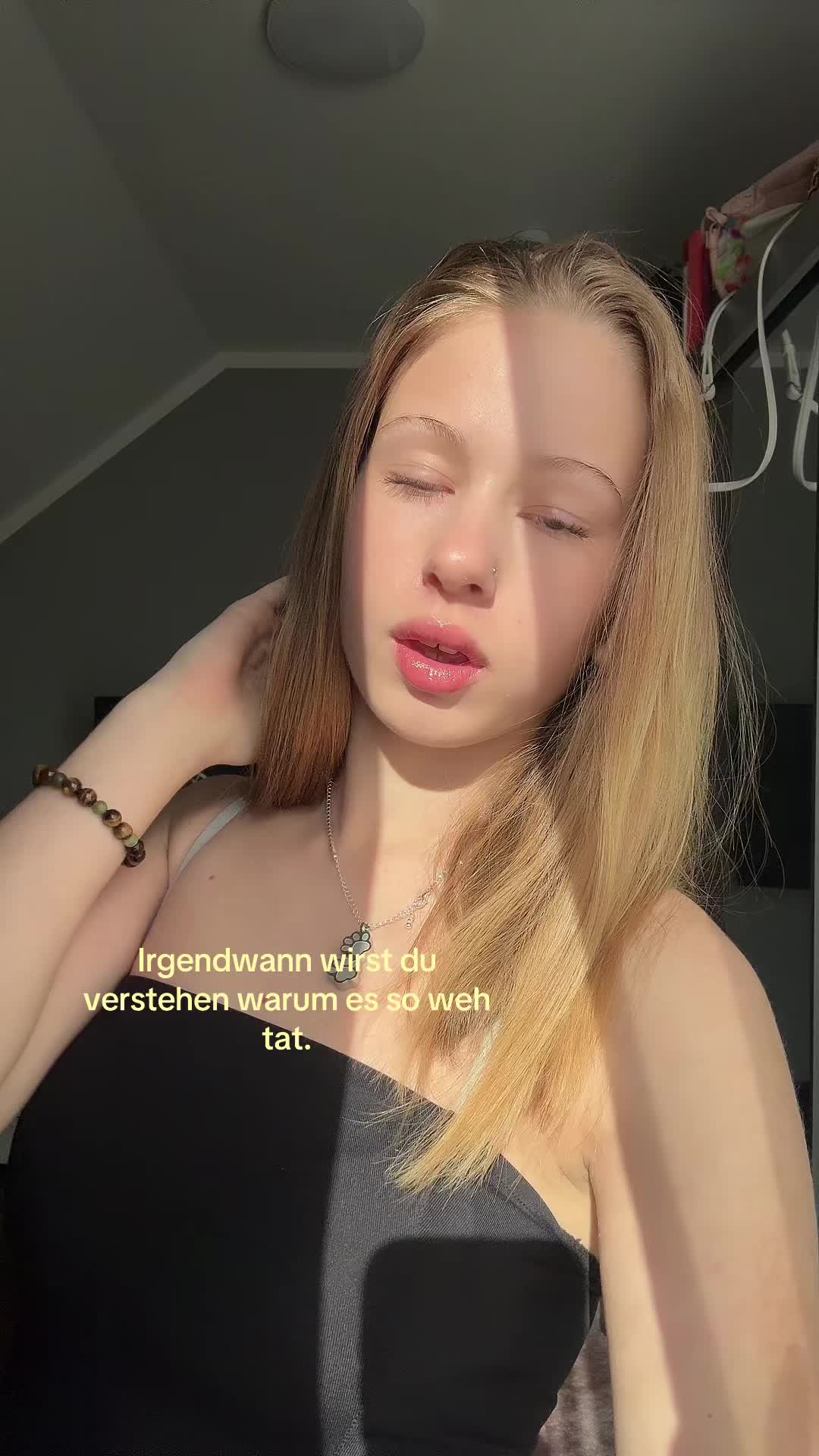@❧ N a y a h ☙ 𓆉