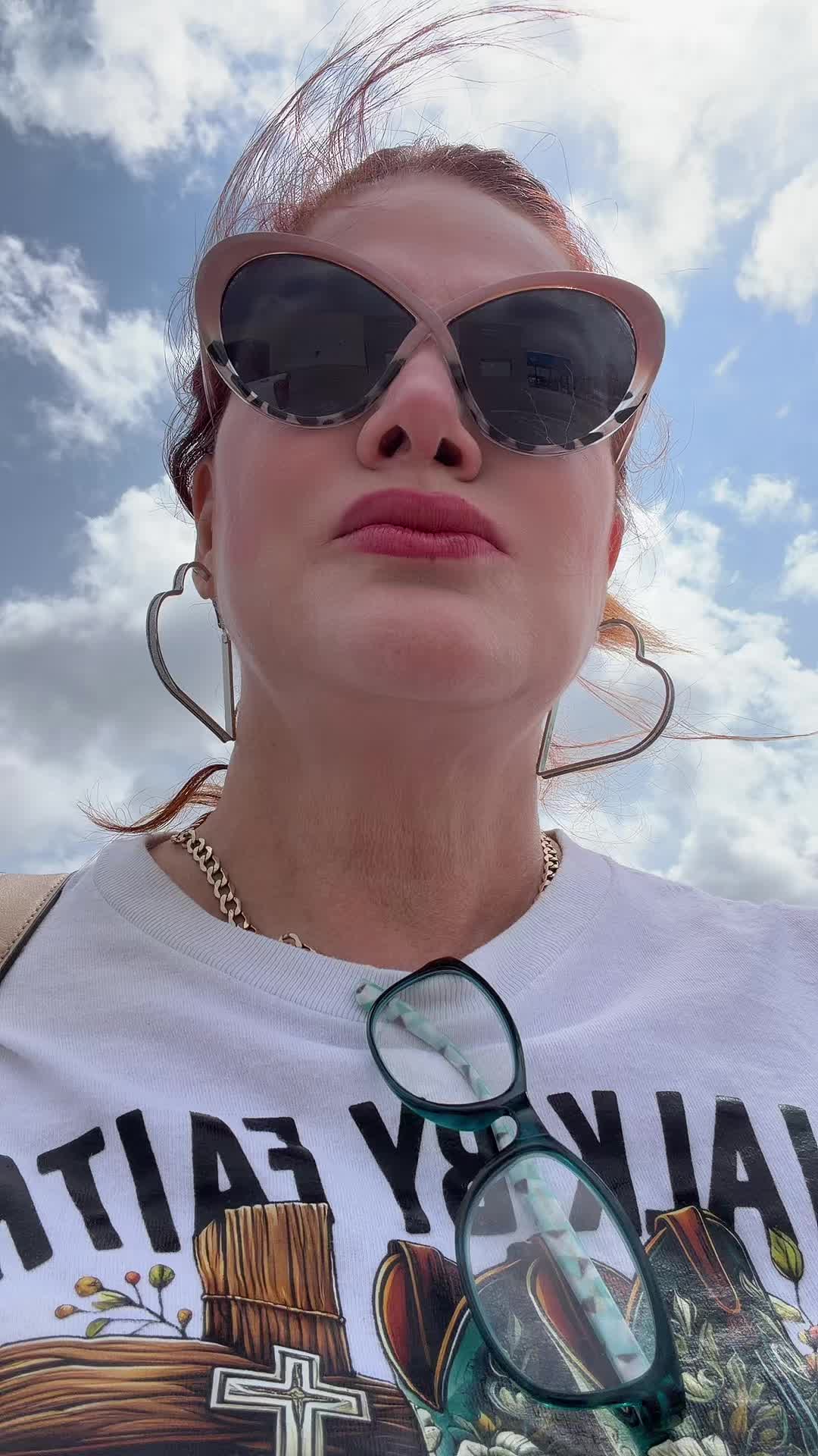 @Marisol
