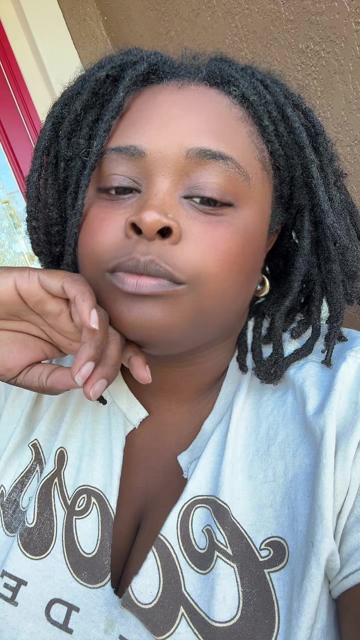@Look Kayshee22